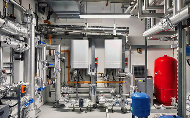 https://plumberdaglish.com.au/uploads/2025/06/commercial-plumbing-920069.jpg