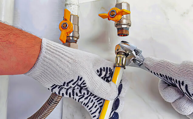 https://plumberdaglish.com.au/uploads/2025/06/gas-plumbing-179000.jpg